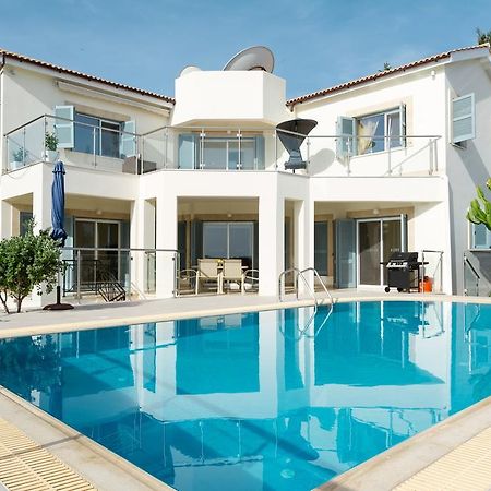 Villa Riverside Polis Ngoại thất bức ảnh