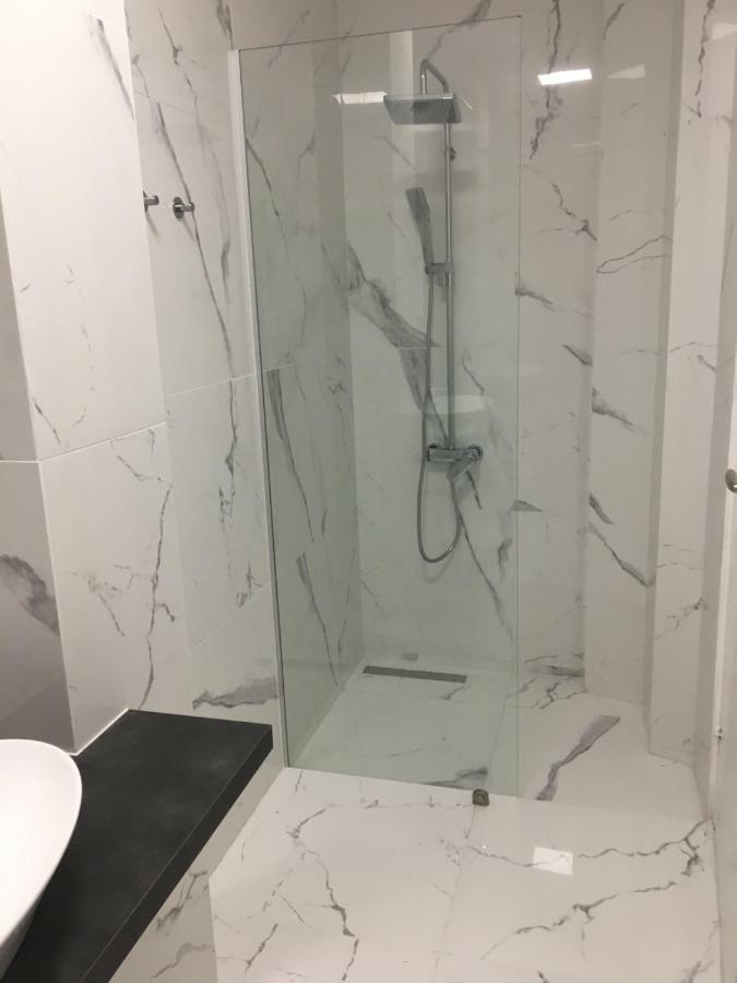 Villa Riverside Polis Ngoại thất bức ảnh
